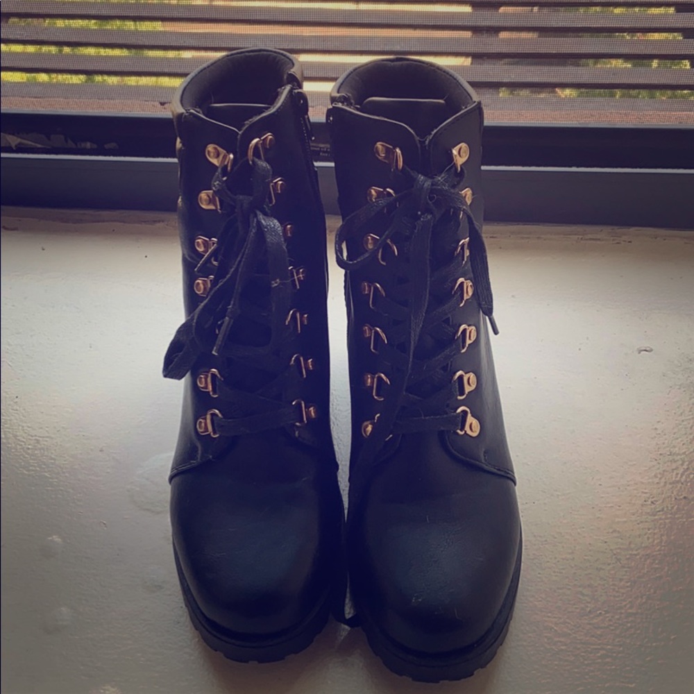 Black and Gold Catherine Malandrino laced up boots